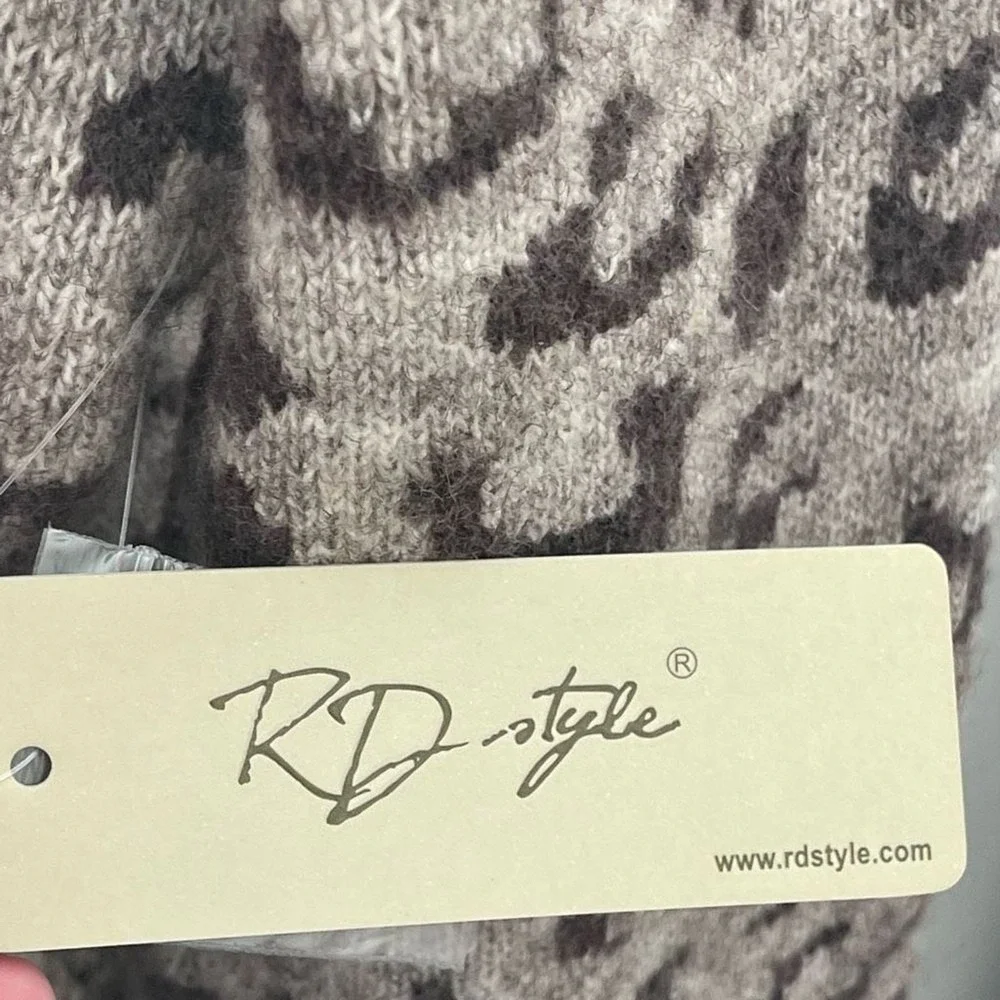 NWT RD Style Leopard Print Cardigan Sweater